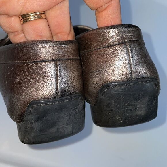 Stuart Weitzman silvery bronze flats/loafers - Picture 7 of 7